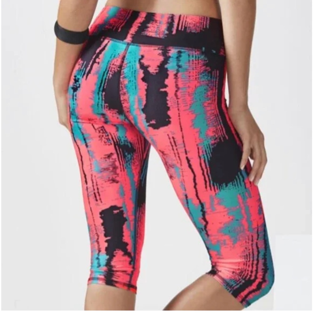 Fabletics Salar Cropped / Knee Length Multicolor … - image 2